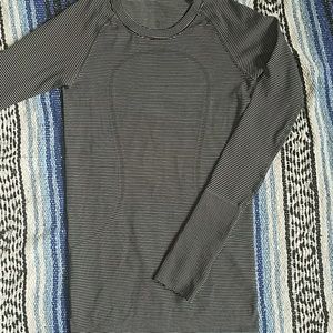 Lululemon long sleeve top